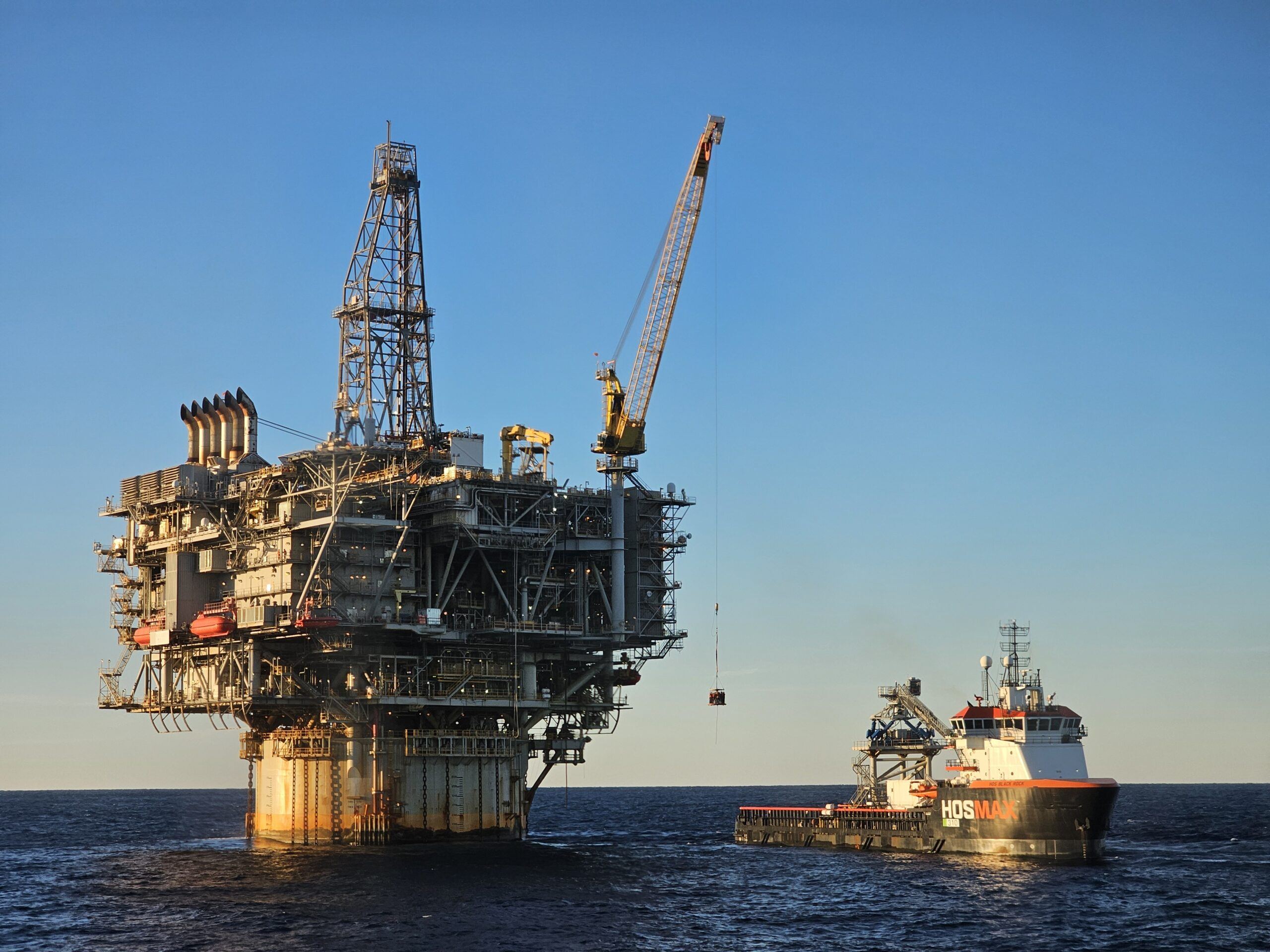 Oil platform crew transfer at sea
