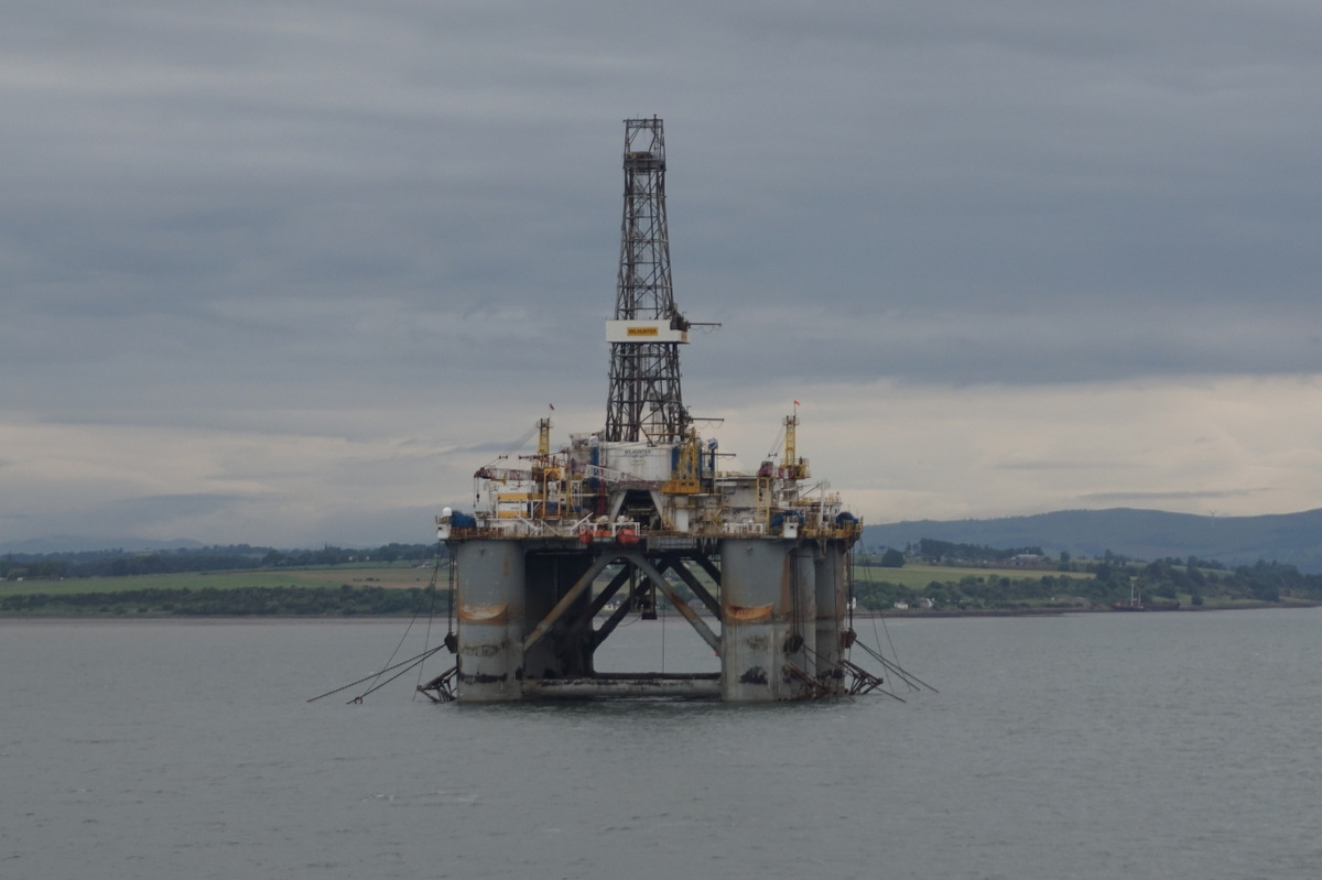 Offshore oil rig in the Cromarty Firth